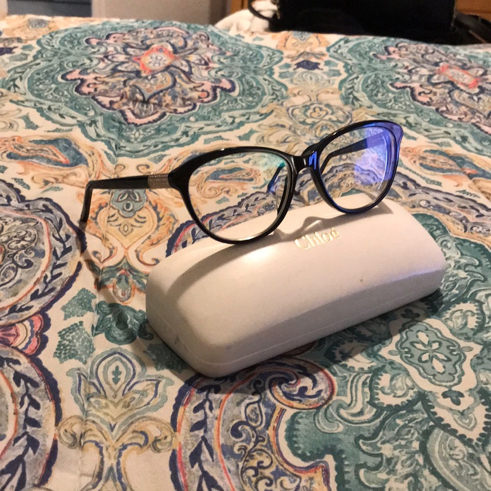 Chloe frames